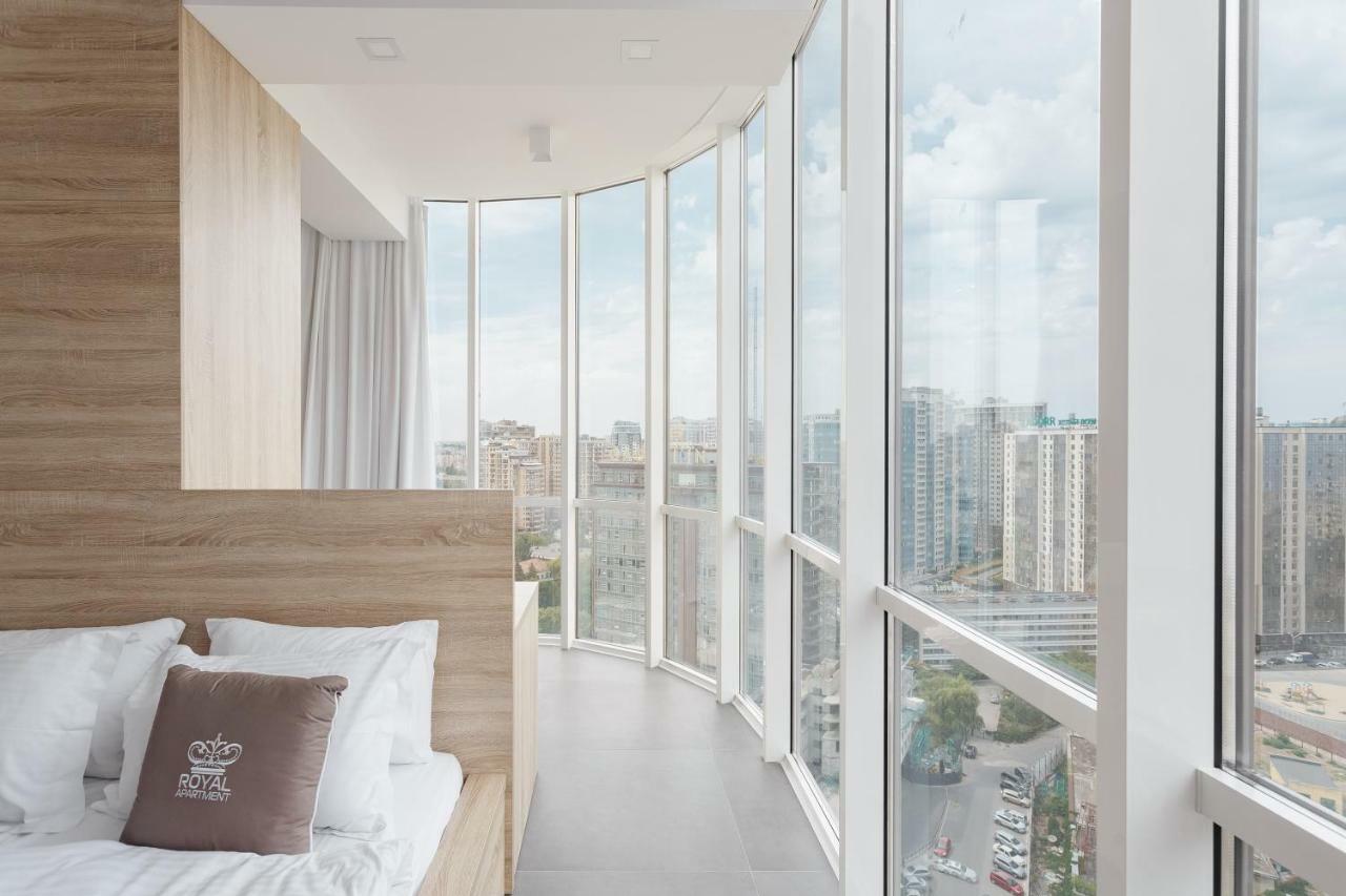 Royal Apartment Odessa Esterno foto